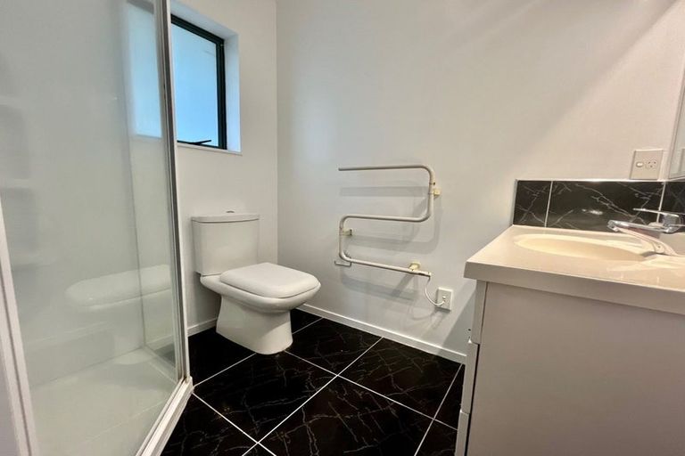 Photo of property in 10 Trillick Place, Tuakau, 2121