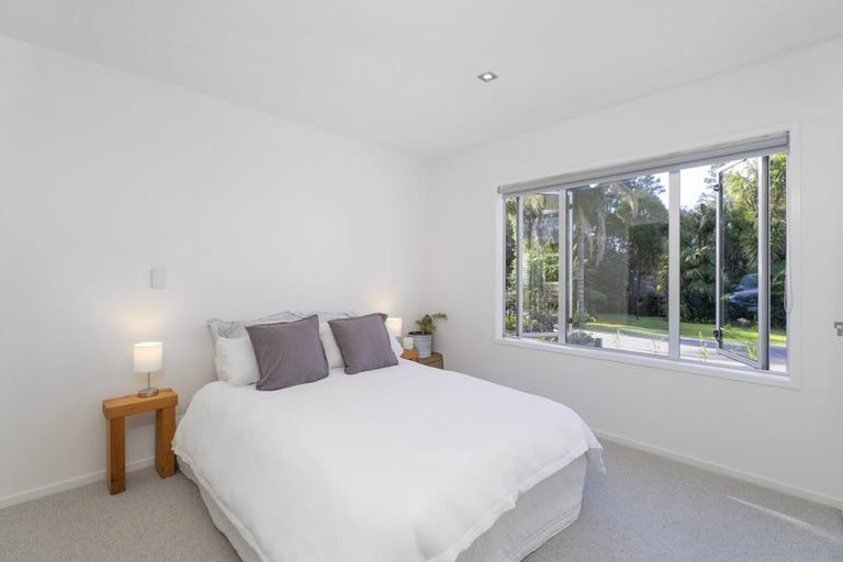 Photo of property in 56 Rewa Rewa Valley, Tairua, 3508