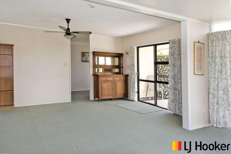 Photo of property in 36 Bluewater Place, Wattle Downs, Auckland, 2103