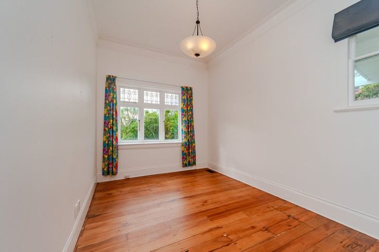 Photo of property in 21 Nairn Street, Mount Cook, Wellington, 6011