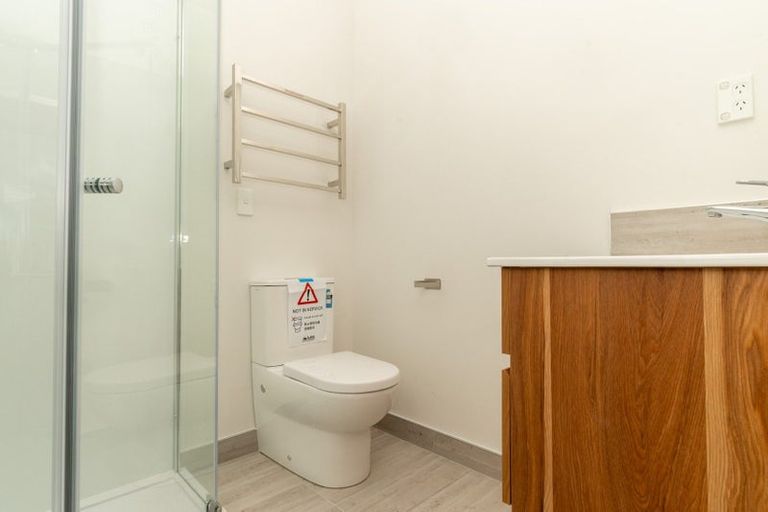 Photo of property in 18/116 Colwill Road, Massey, Auckland, 0614