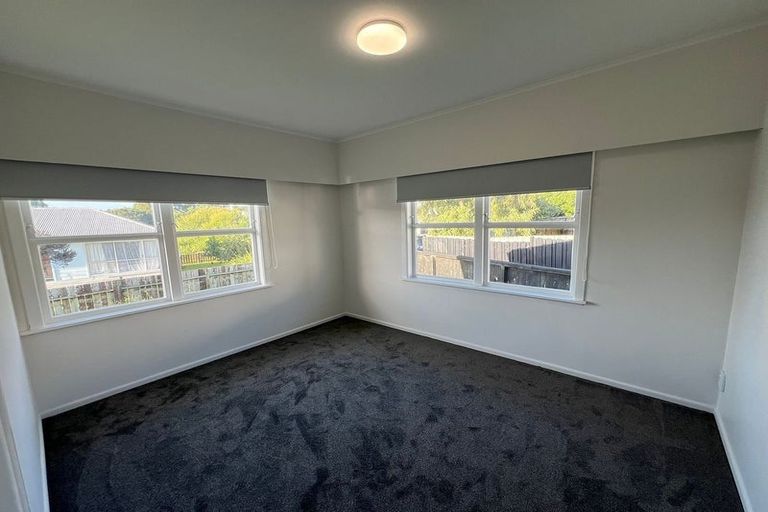Photo of property in 1/146 Ennis Avenue, Pakuranga Heights, Auckland, 2010