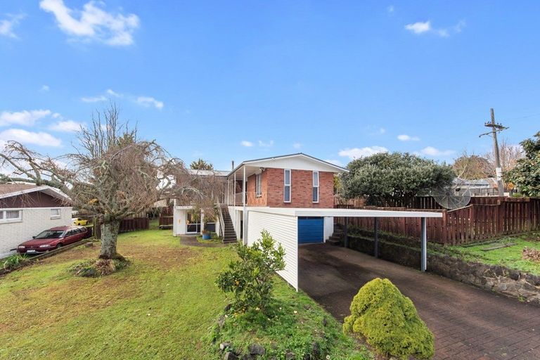 Photo of property in 1 Ross View Terrace, Dinsdale, Hamilton, 3204