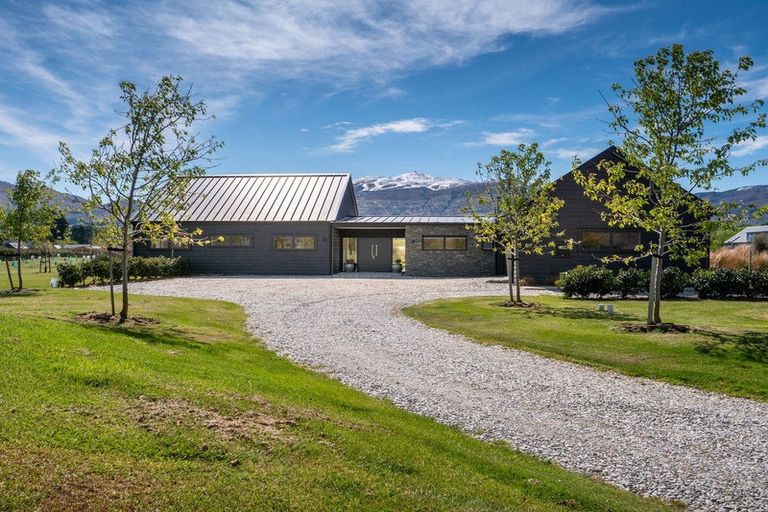 Photo of property in 221 Lower Shotover Road, Speargrass Flat, Queenstown, 9371