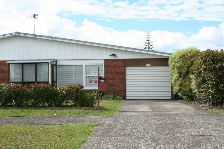 Photo of property in 1/71 Lynwood Road, New Lynn, Auckland, 0600