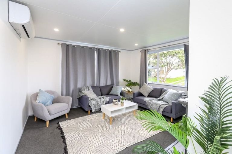 Photo of property in 10 Tohu Place, Spotswood, New Plymouth, 4310