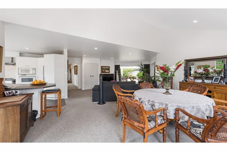 Photo of property in 39 Gardenia Drive, Mount Maunganui, 3116