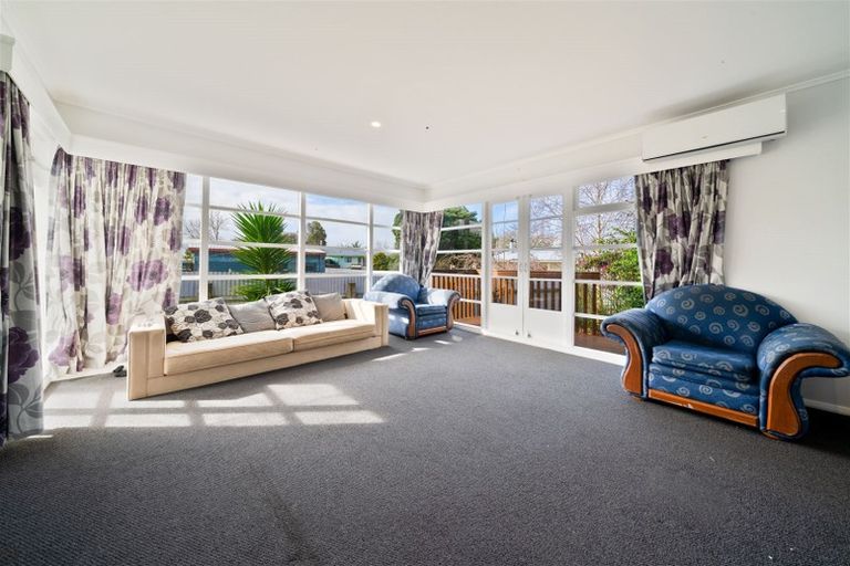 Photo of property in 30a Holland Street, Pukekohe, 2120