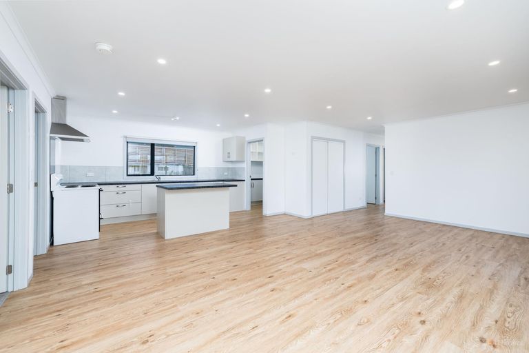 Photo of property in 11 Exeter Street, Waimate, 7924