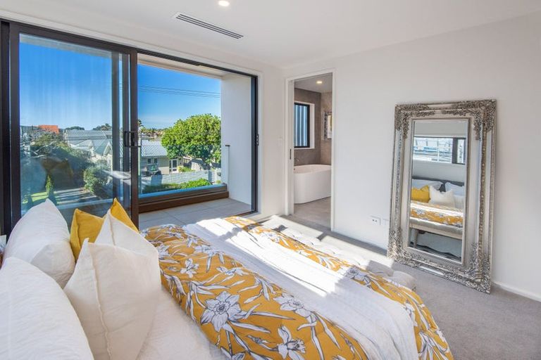 Photo of property in 16c Saltburn Road, Milford, Auckland, 0620