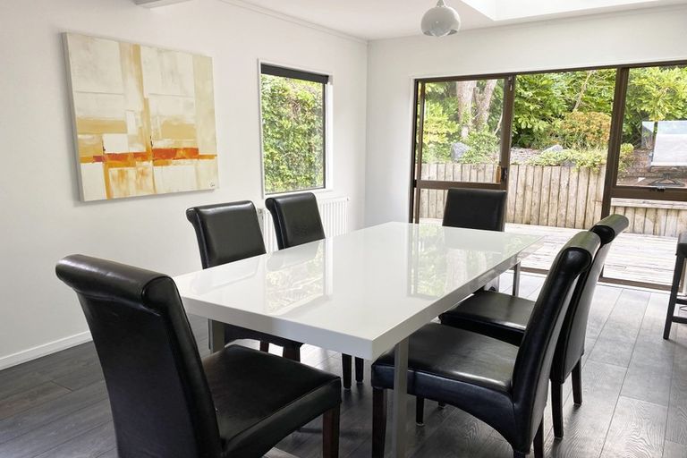 Photo of property in 22 Satara Crescent, Khandallah, Wellington, 6035