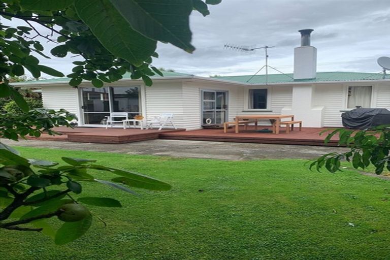 Photo of property in 76 Queen Street West, Levin, 5510