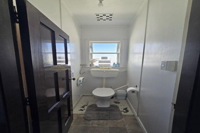 Photo of property in 70 Centennial Crescent, Te Hapara, Gisborne, 4010