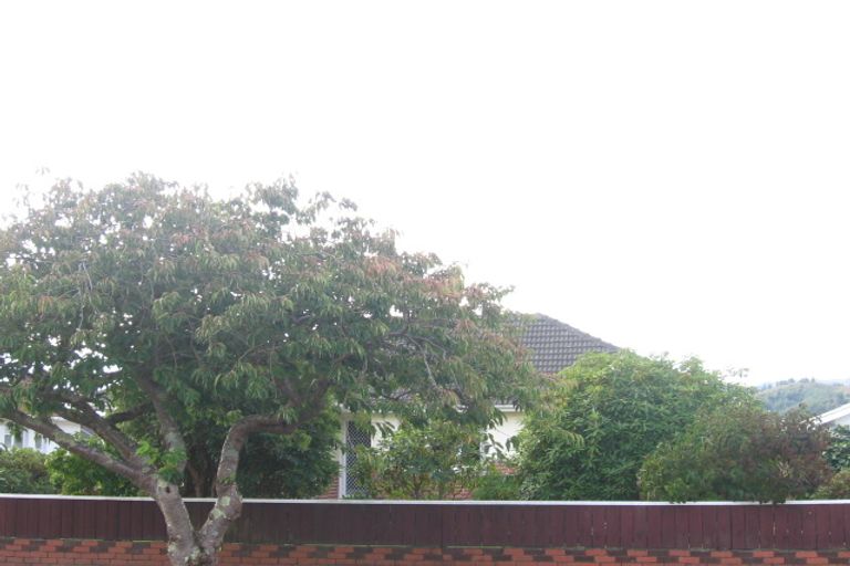 Photo of property in 14 Charles Street, Clouston Park, Upper Hutt, 5018