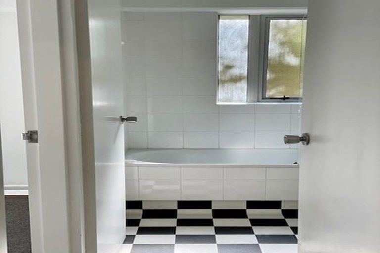 Photo of property in Capital Hill Apartments, 22/54 Hill Street, Thorndon, Wellington, 6011