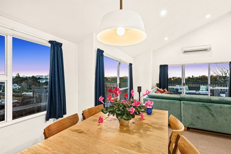 Photo of property in 3/63 College Road, Northcote, Auckland, 0627