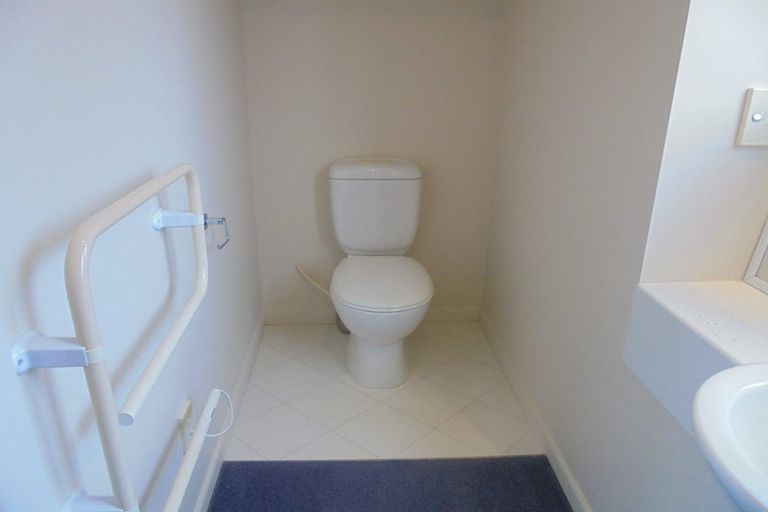 Photo of property in 7 Ferrymead Terrace, Ferrymead, Christchurch, 8081