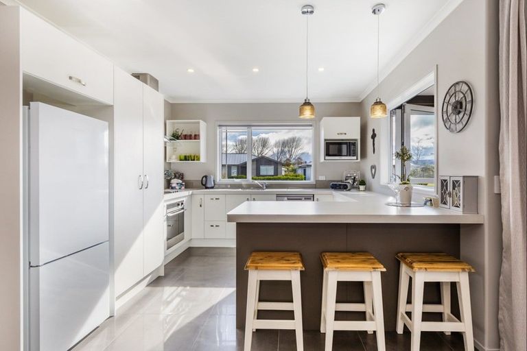 Photo of property in 15 Bastille Court, Rangatira Park, Taupo, 3330