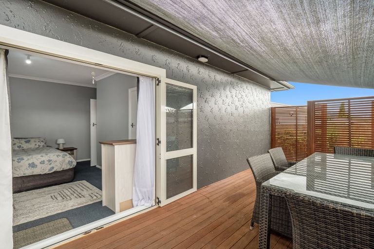 Photo of property in 2 Ward Street, Aramoho, Whanganui, 4500