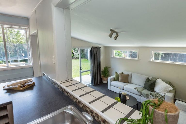 Photo of property in 118 Brandon Street, Featherston, 5710