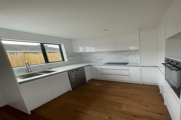 Photo of property in 5/29 Buckingham Crescent, Manukau, Auckland, 2025