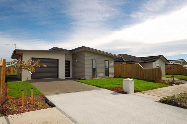 Photo of property in 35 Pakohe Street, Pegasus, 7612