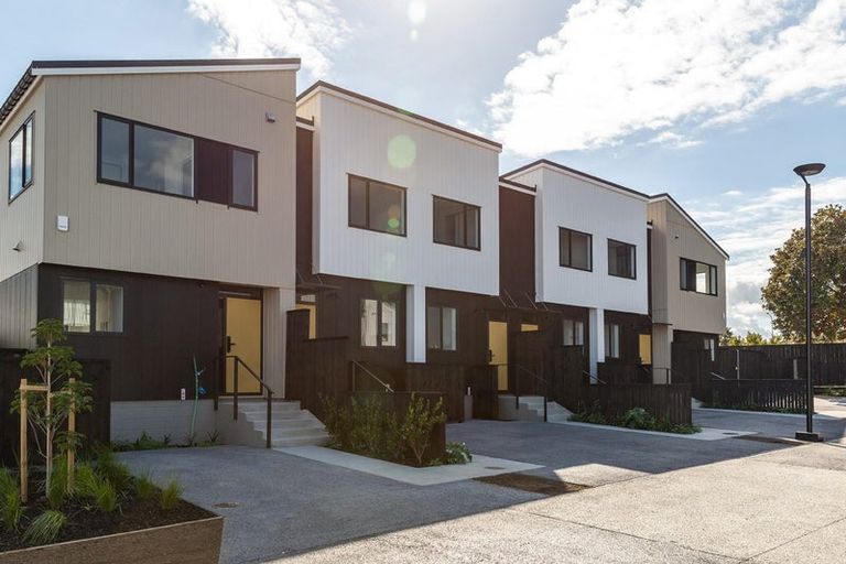 Photo of property in 7 Oranga Drive, Westgate, Auckland, 0614