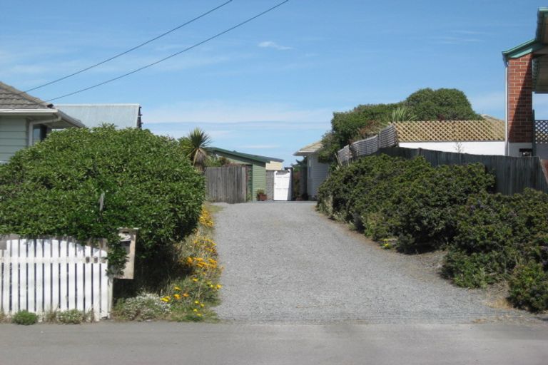 Photo of property in 437 Marine Parade, South New Brighton, Christchurch, 8062