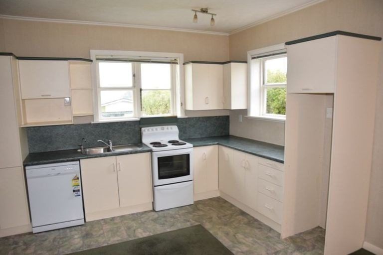 Photo of property in 413 Tay Street, Turnbull Thomson Park, Invercargill, 9810