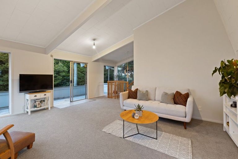 Photo of property in 2 Barr Road, Mahurangi West, Warkworth, 0983