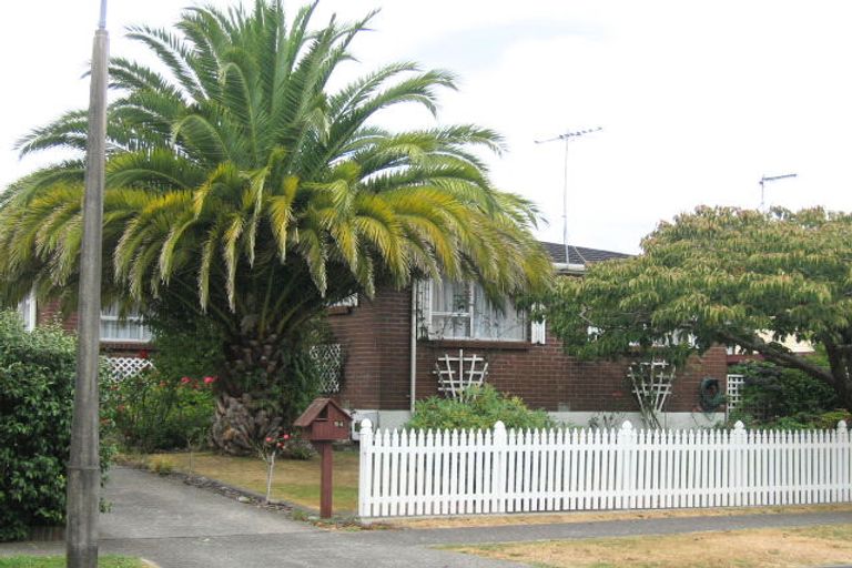 Photo of property in 24 Tacoma Drive, Totara Park, Upper Hutt, 5018