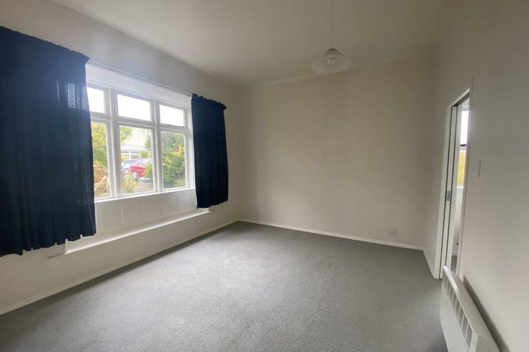 Photo of property in 30 Tiber Street, Island Bay, Wellington, 6023