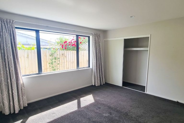 Photo of property in 35b Hargood Street, Woolston, Christchurch, 8062