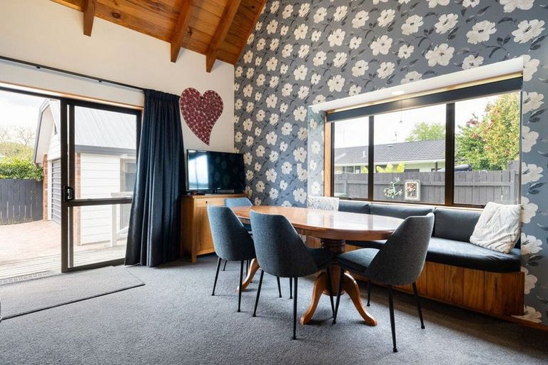 Photo of property in 12 Tennyson Street, Leamington, Cambridge, 3432