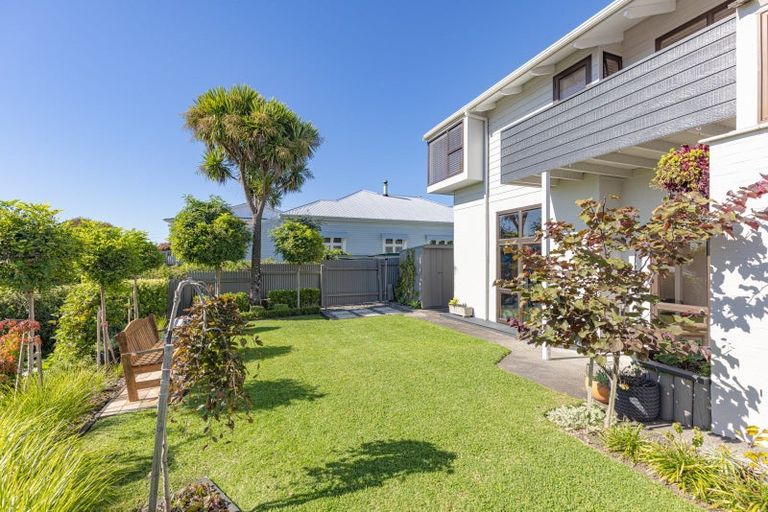 Photo of property in 5 Grey Street, College Estate, Whanganui, 4500