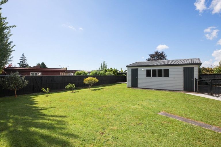 Photo of property in 35 Hillcrest Road, Hillcrest, Hamilton, 3216