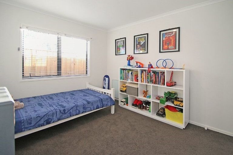 Photo of property in 42 Marion Crescent, Papamoa Beach, Papamoa, 3118