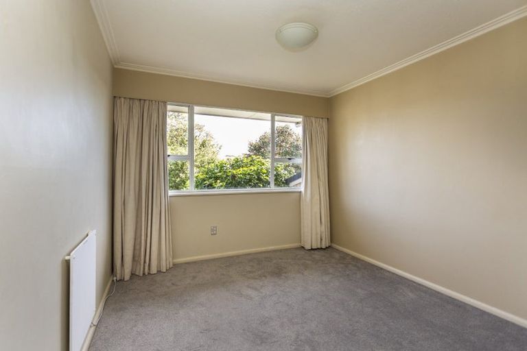 Photo of property in 20 Highfield Place, Avonhead, Christchurch, 8042
