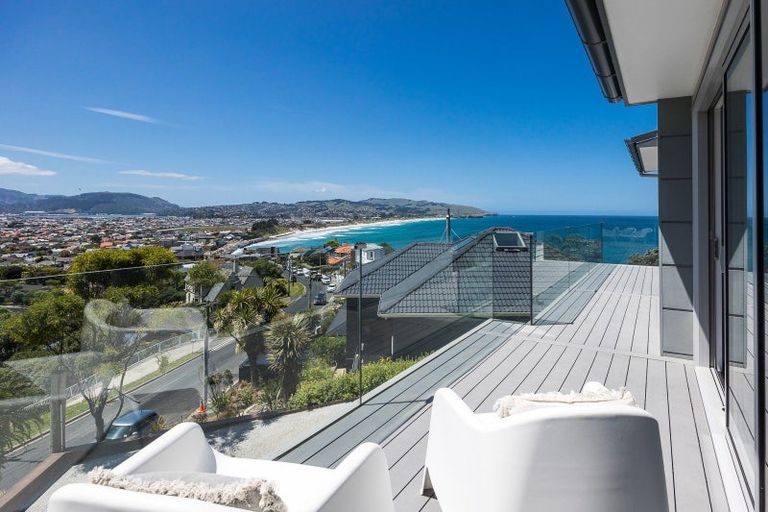 Photo of property in 63 Cliffs Road, Saint Clair, Dunedin, 9012