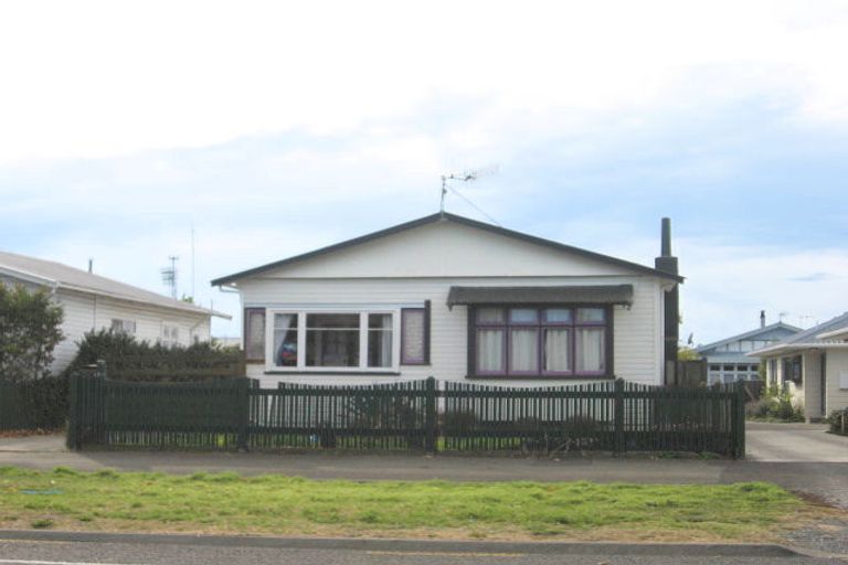 Photo of property in 205 Georges Drive, Napier South, Napier, 4110