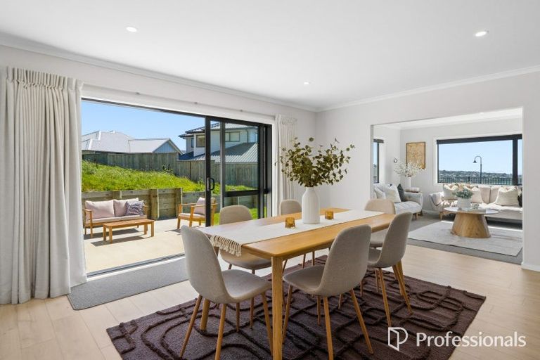 Photo of property in 63 Ken Douglas Drive, Aotea, Porirua, 5024