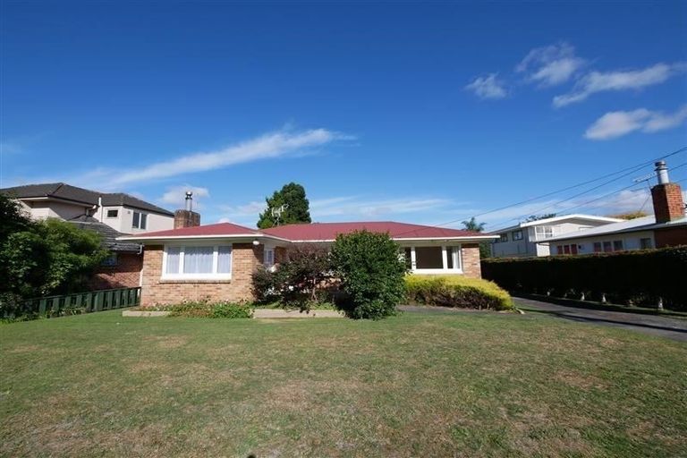 Photo of property in 24 Callis Avenue, Opaheke, Papakura, 2113
