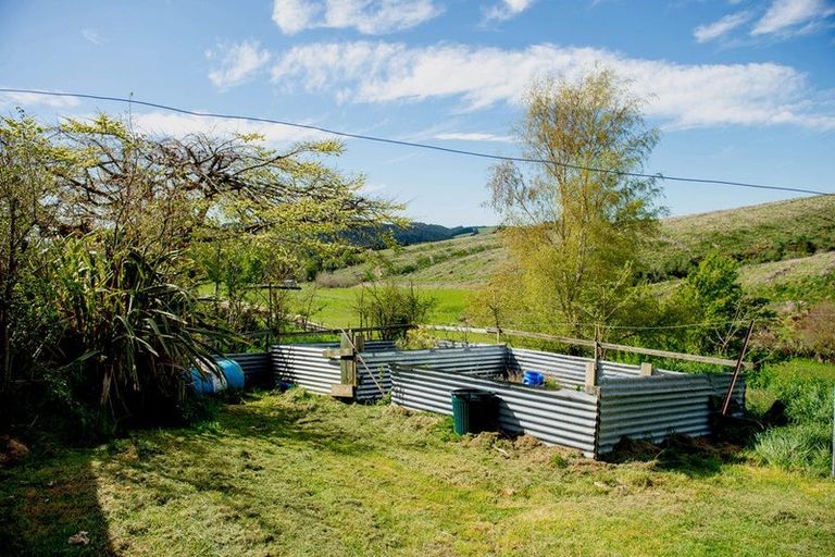 Photo of property in 89 Pensher Street, Waitahuna, Lawrence, 9593