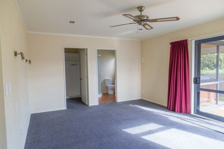 Photo of property in 9 Herea Avenue, Motuoapa, Turangi, 3382
