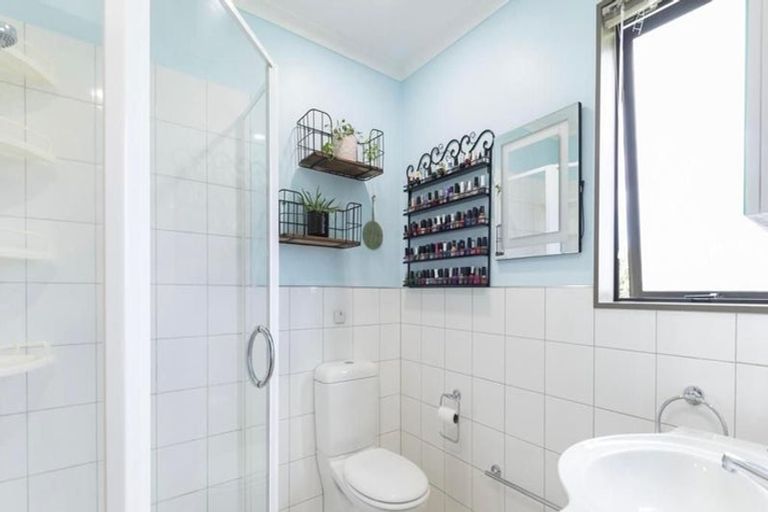 Photo of property in 30 Cedarwood Street, Woodridge, Wellington, 6037