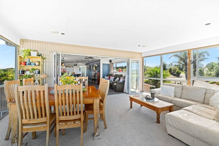 Photo of property in 80 Campbell Road, Parua Bay, Onerahi, 0192