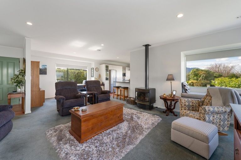 Photo of property in 33 Kahurangi Drive, Rangatira Park, Taupo, 3330