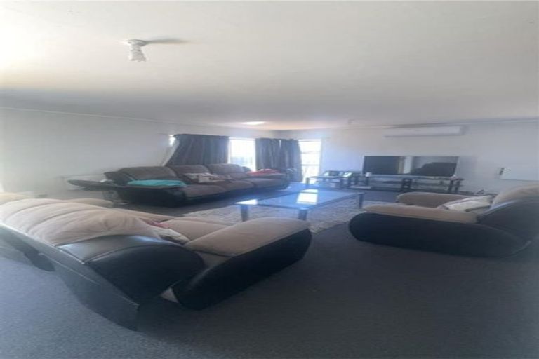 Photo of property in 86 Thompson Terrace, Manurewa, Auckland, 2102