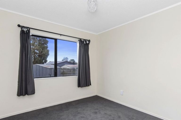 Photo of property in 23c Lyn Grove, Papamoa Beach, Papamoa, 3118