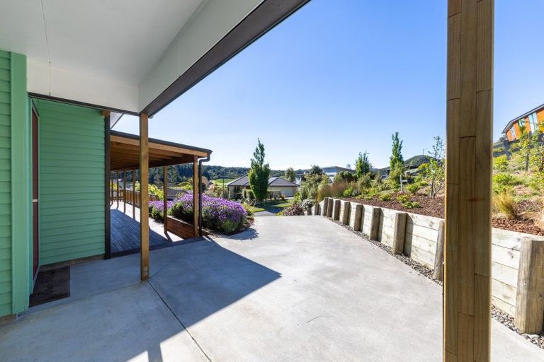 Photo of property in 2 Bell Bird Rise, Picton, 7220